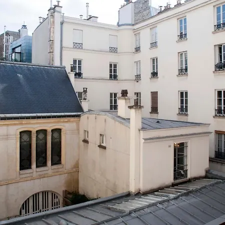 37m At 2 Steps From The Place Des Vosges * Paris